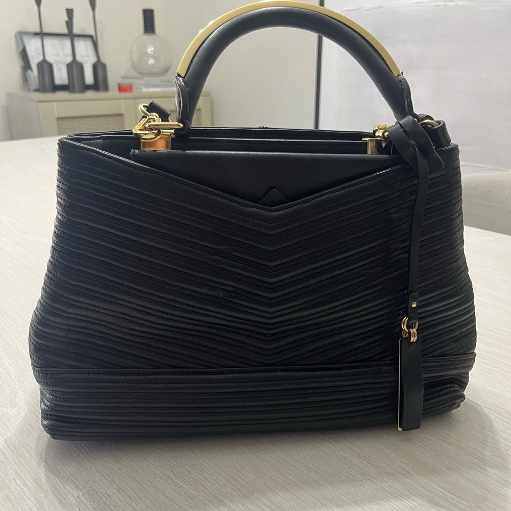 Vince Camuto handbag leather